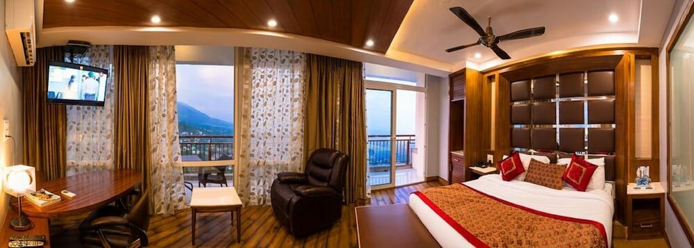Фото Hotel Inclover