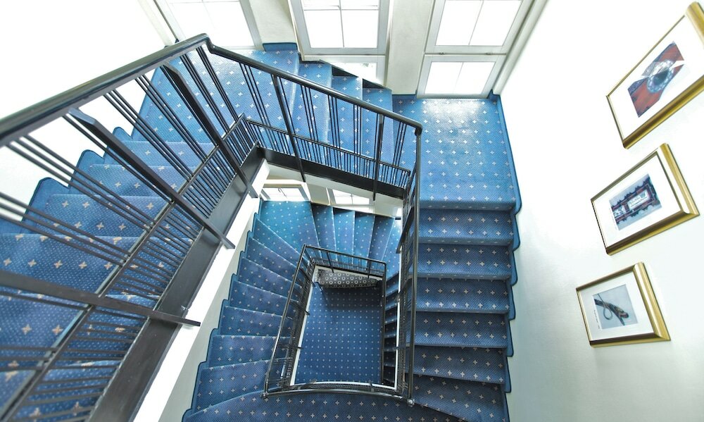 Фото Hotel Viktoria