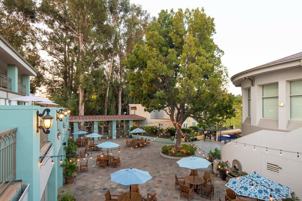 Фото Crowne Plaza Cabana, Palo Alto, an Ihg Hotel