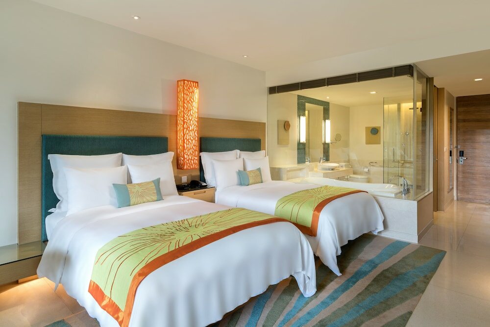 Фото Renaissance Phuket Resort & SPA