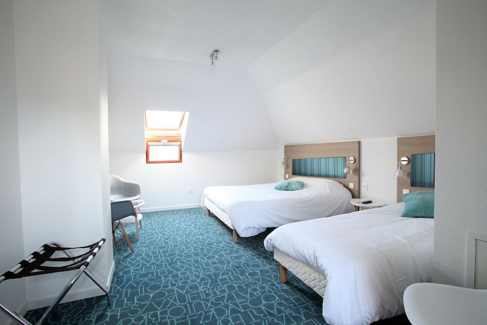 Фото Hôtel Revotel