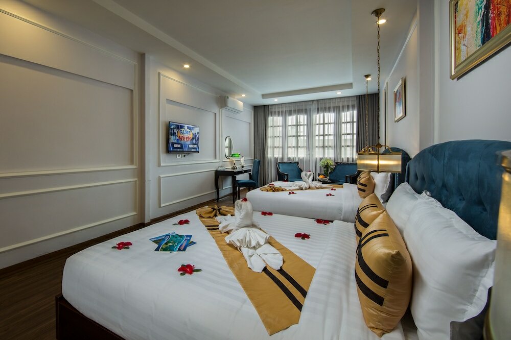 Фото S Central Hotel & SPA