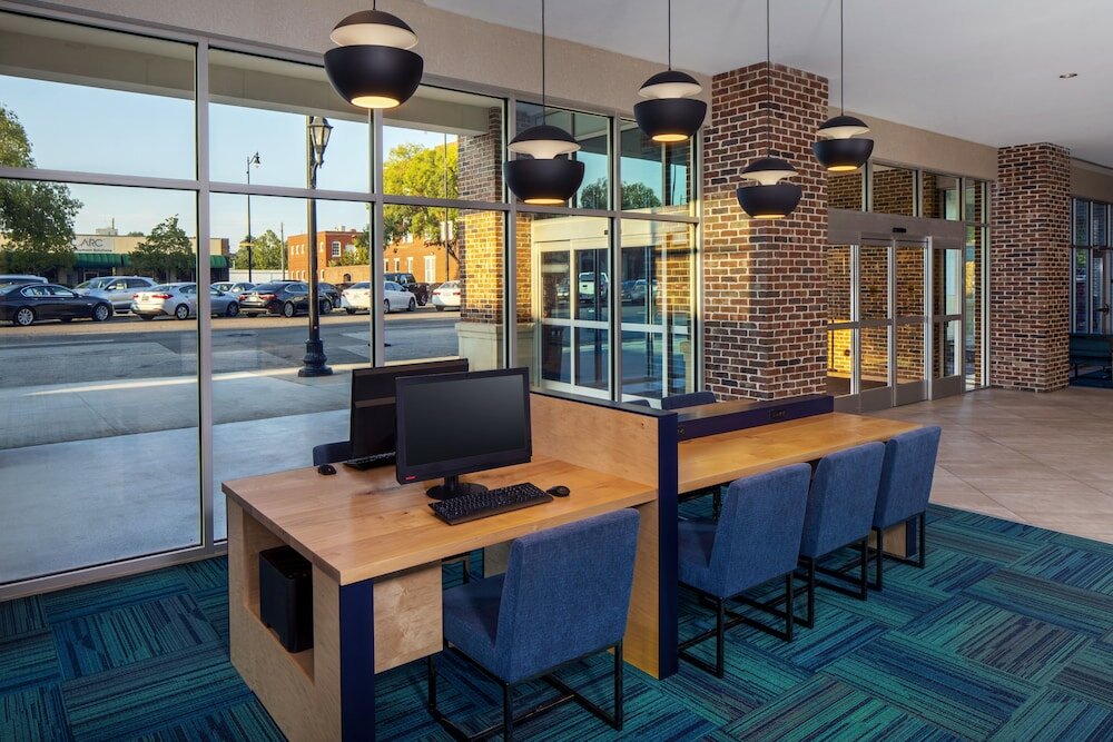 Фото Hyatt House Augusta Downtown