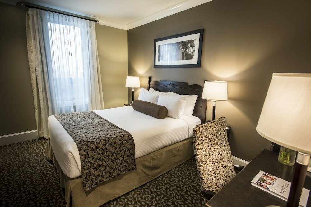 Фото Hume Hotel & SPA