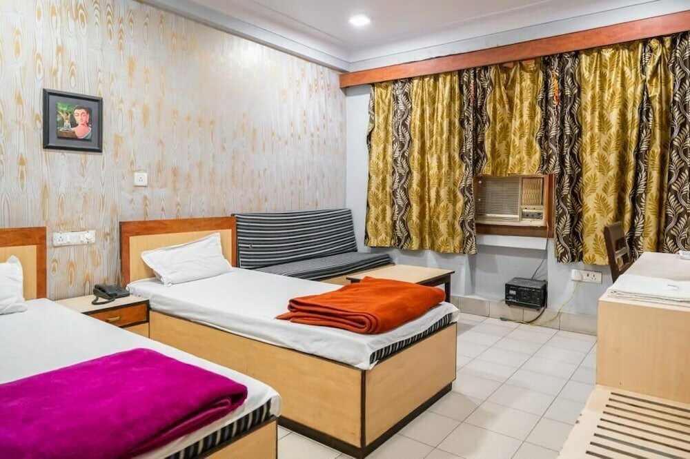 Фото Hotel Prayag