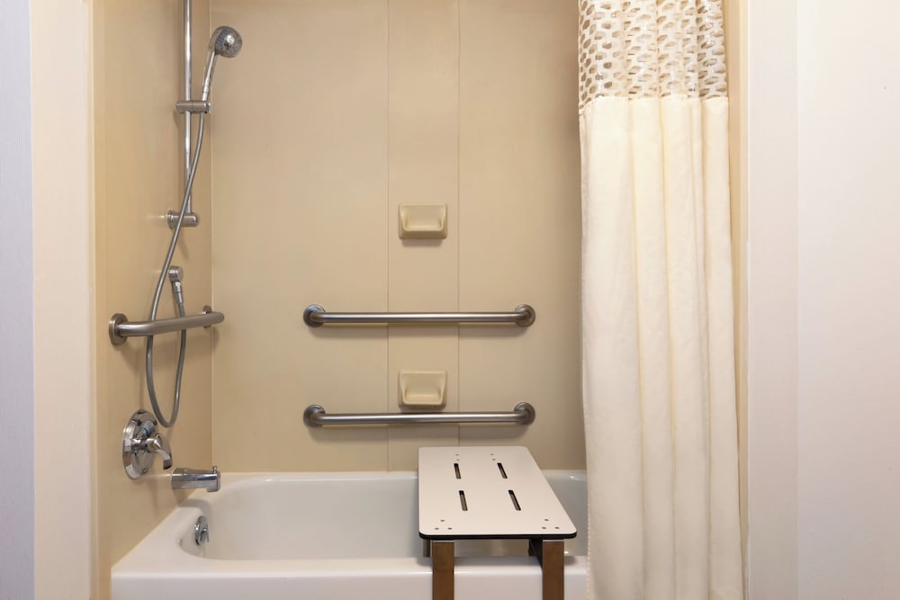 Фото Hampton Inn Gillette