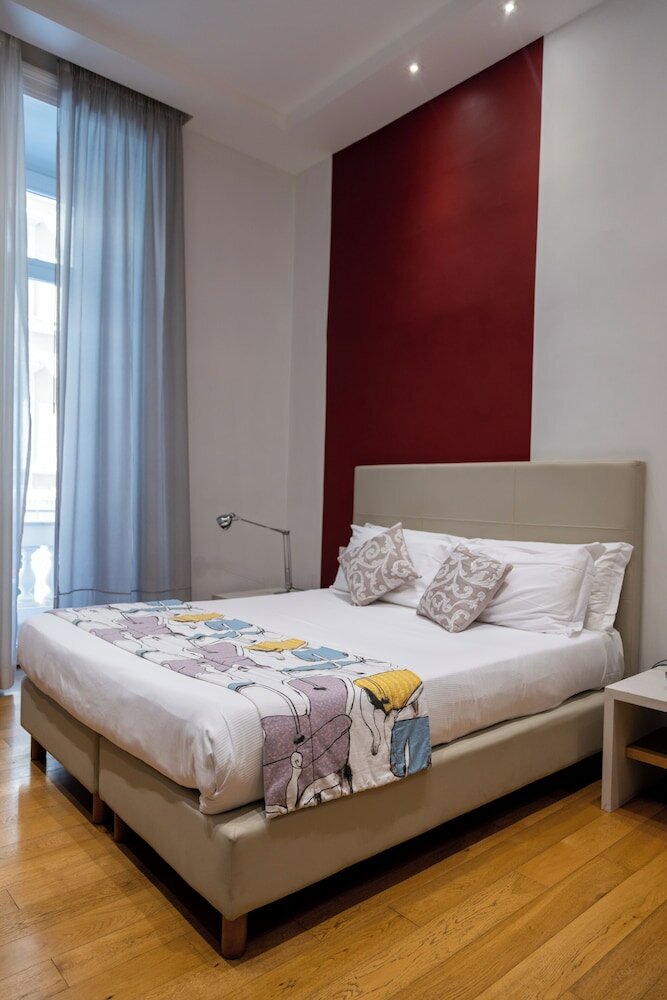 Фото Sofia's Suites Guesthouse