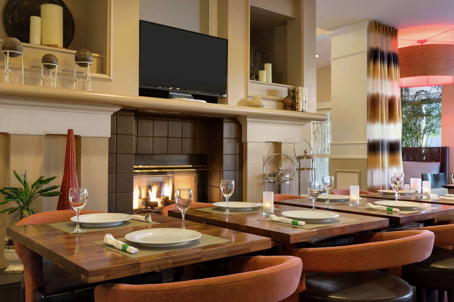 Фото Hilton Garden Inn Flagstaff