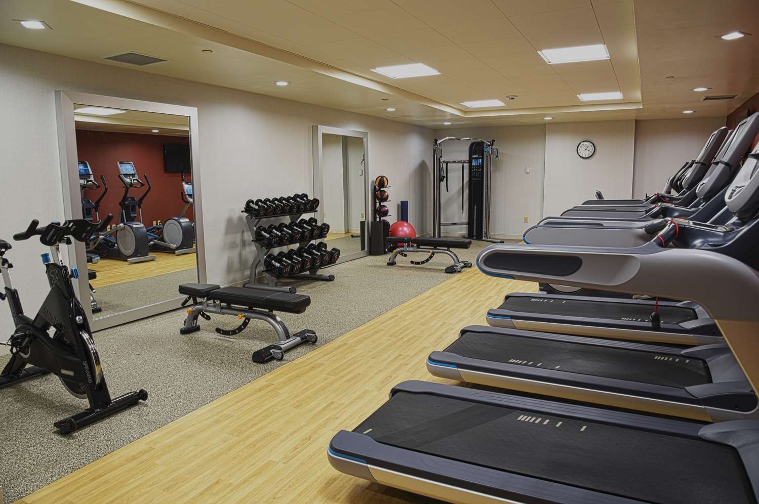 Фото DoubleTree by Hilton Helena Downtown