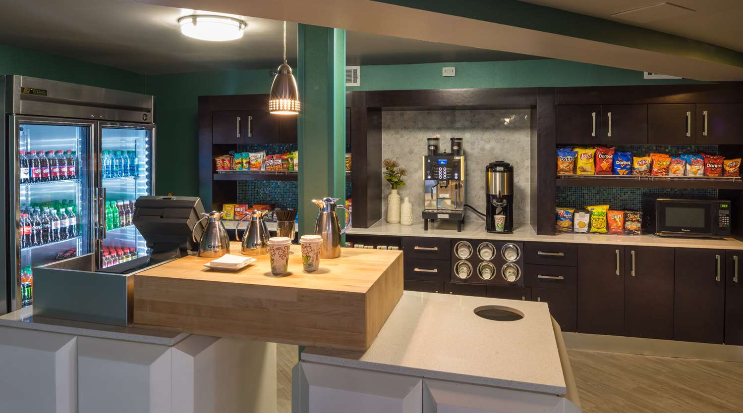 Фото DoubleTree by Hilton Hotel Austin Northwest Arboretum