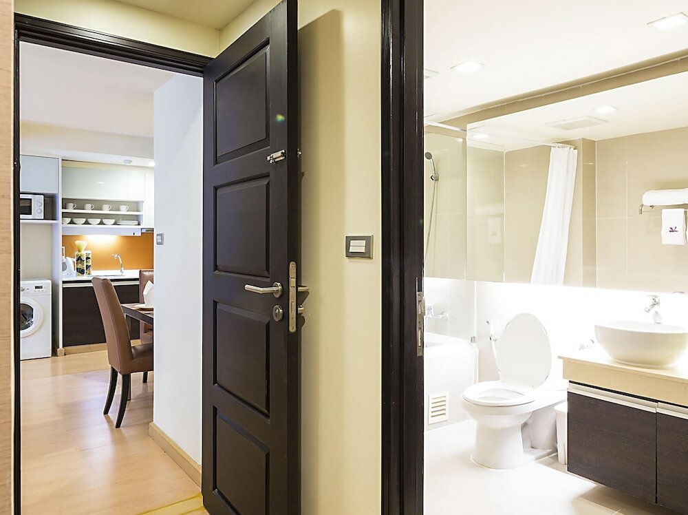 Фото Aspen Suites Hotel Sukhumvit 2