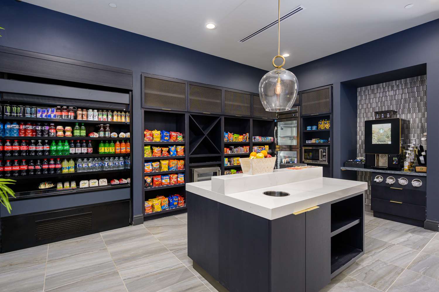 Фото DoubleTree by Hilton Raleigh Midtown, Nc