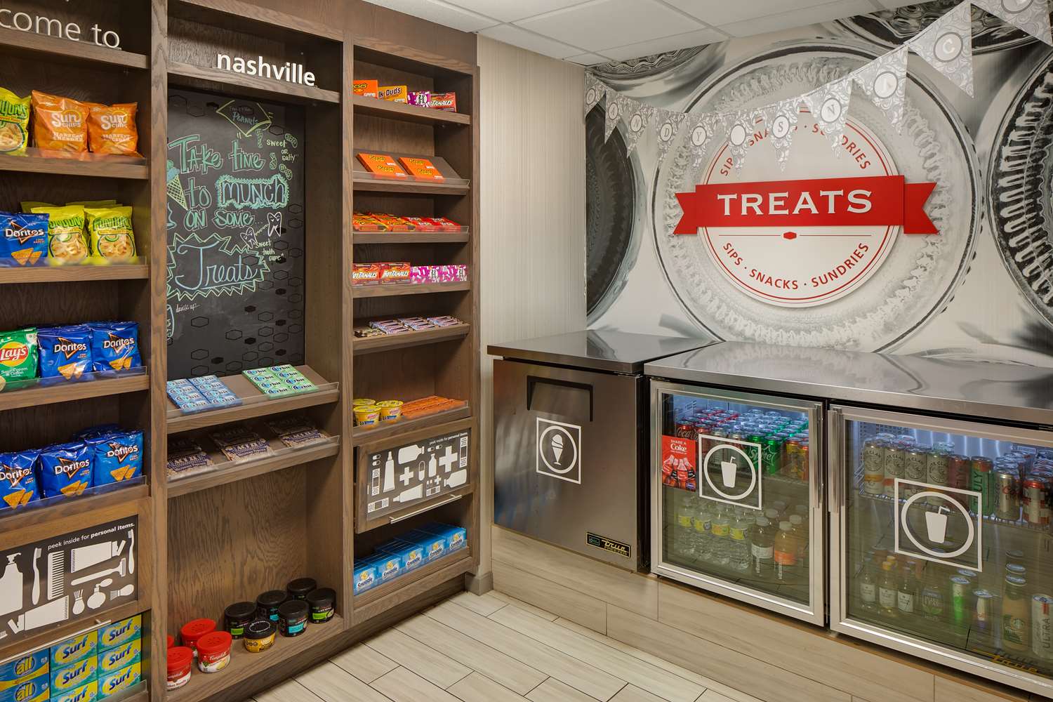 Фото Hampton Inn & Suites Nashville-Airport