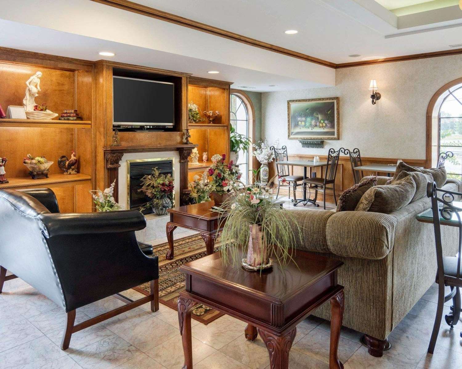 Фото Quality Inn South Hill I-85