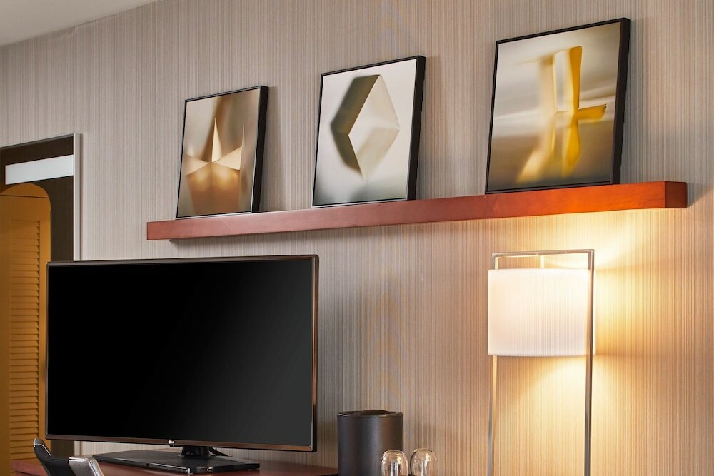 Фото Courtyard by Marriott Albany Thruway