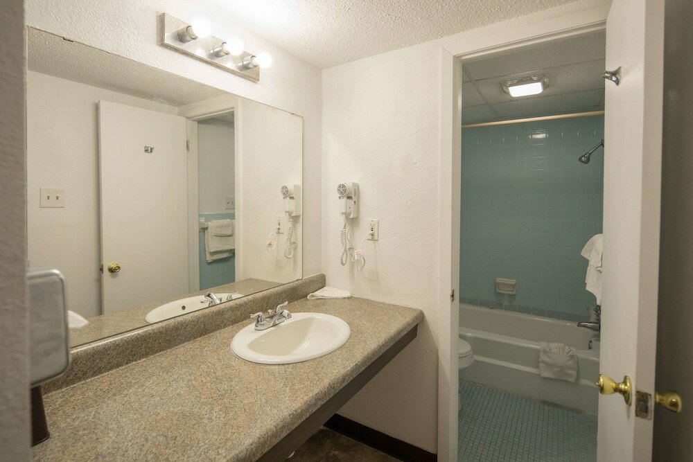 Фото Rodeway Inn