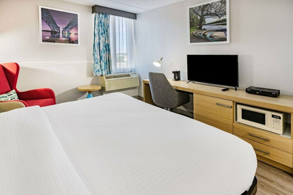 Hotel Wingate by Wyndham Fishkill, State of New York, photo