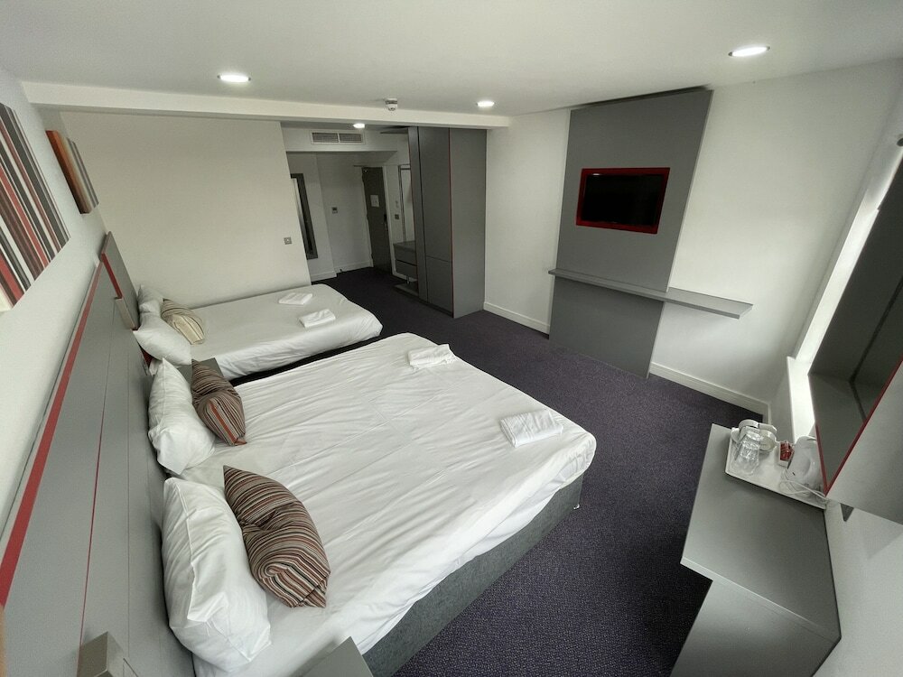 Фото Ilford Hotel Goodmayes