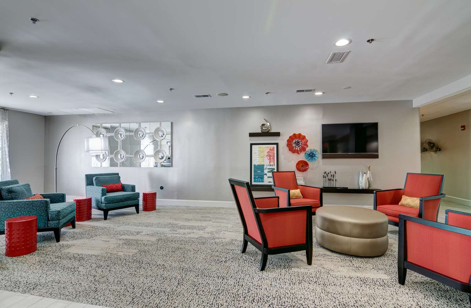 Фото Hampton Inn Salem, Va