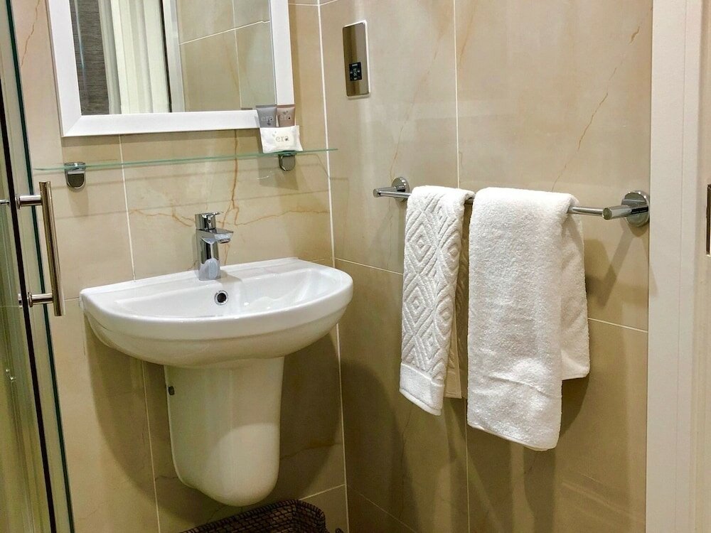 Фото Ilford Hotel Goodmayes