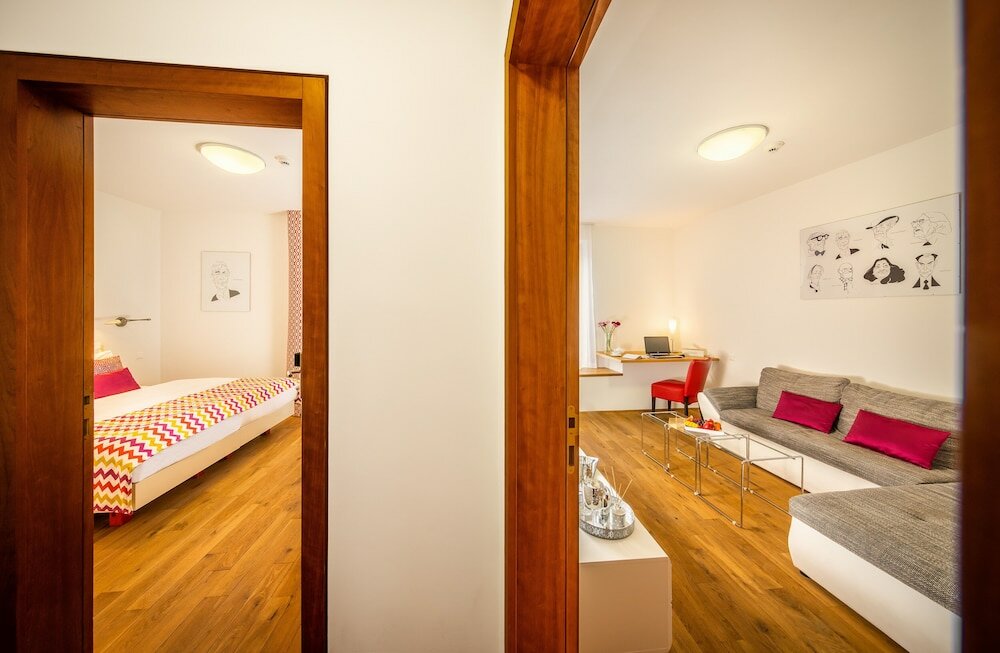 Фото Bellevue Hotel Karlov