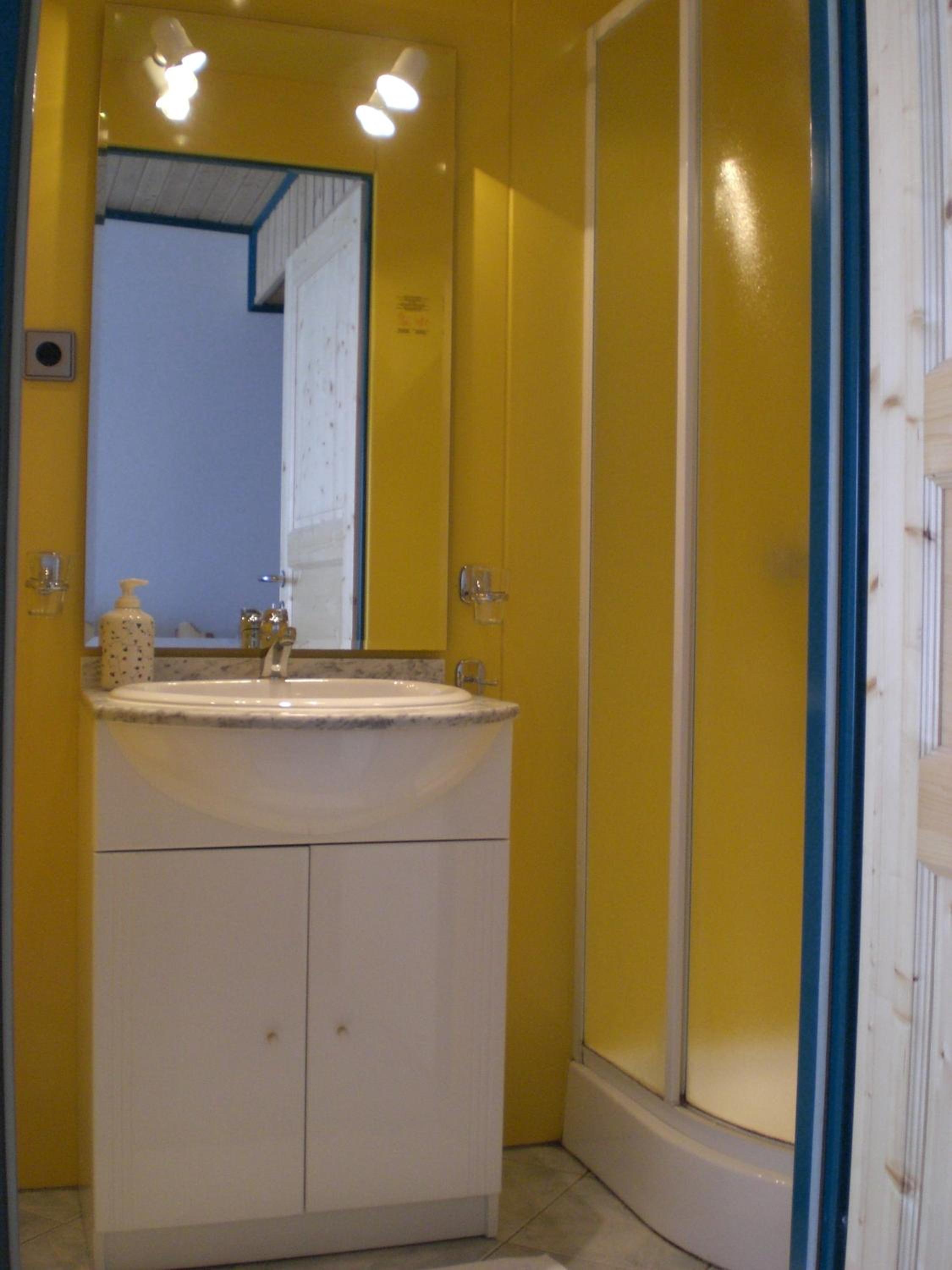 Фото Asperner Löwe