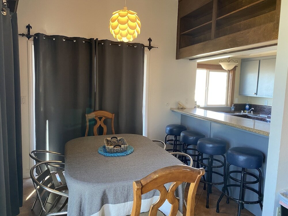 Фото The Shores Inn and Beach Houses