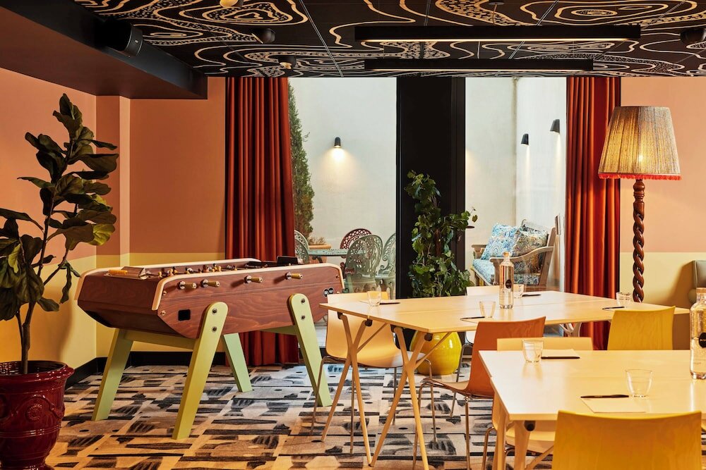 Фото Mama Shelter Dijon