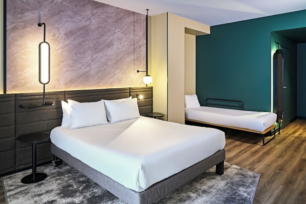 Фото Novotel Rouen Centre Cathédrale