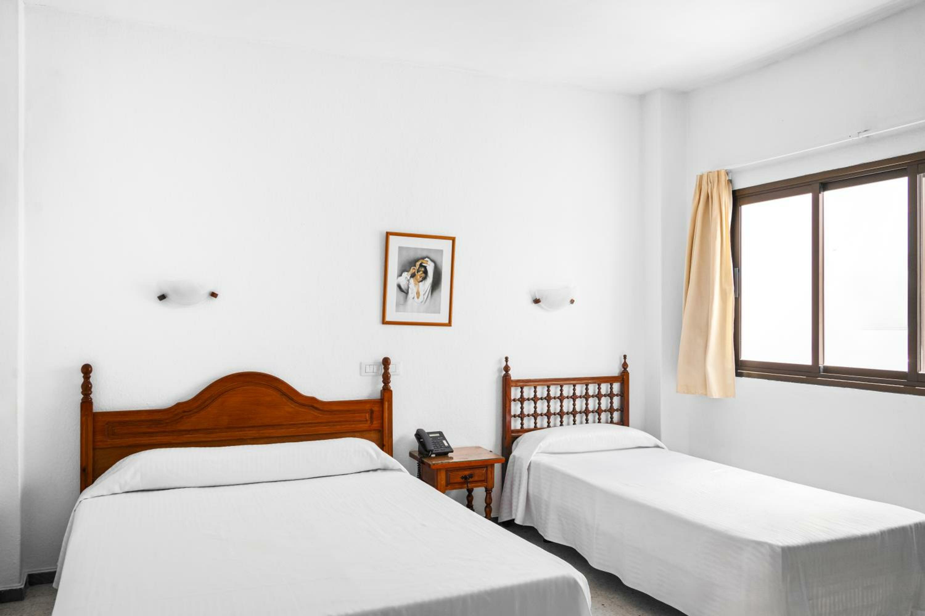 Фото Hotel Valencia