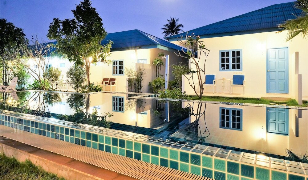 Фото March Samui