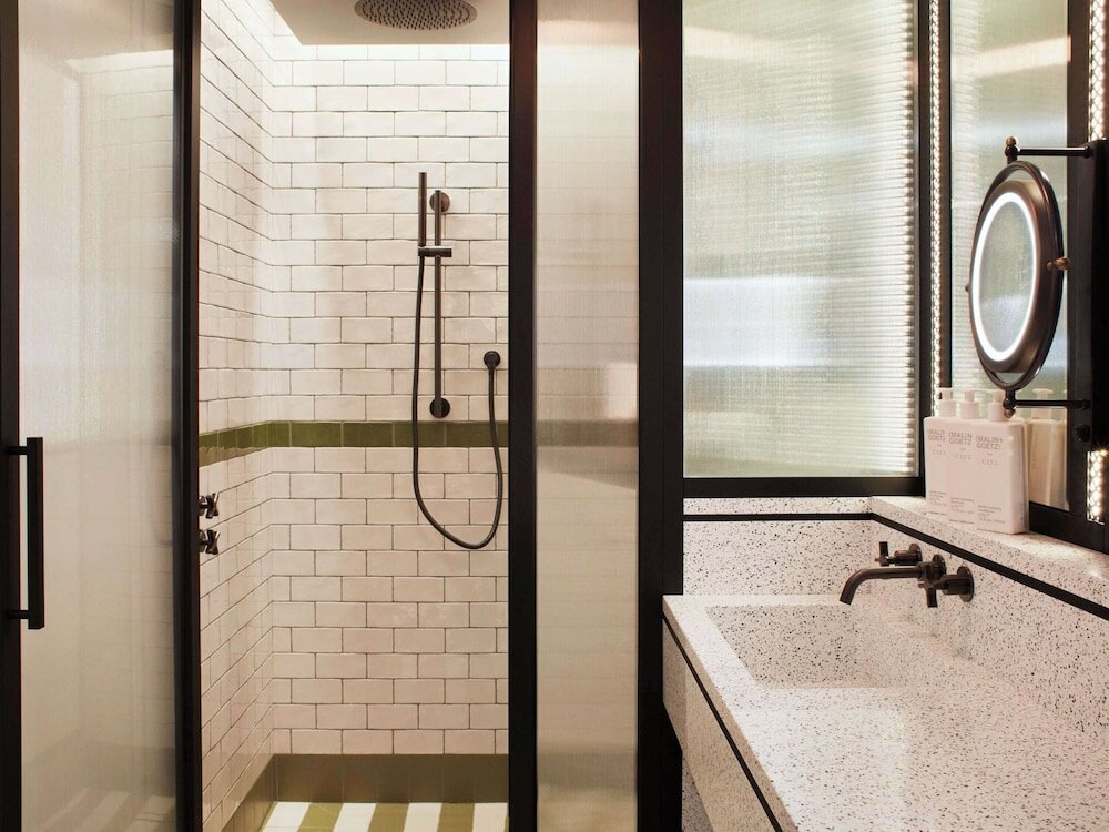 Фото Hyde London City