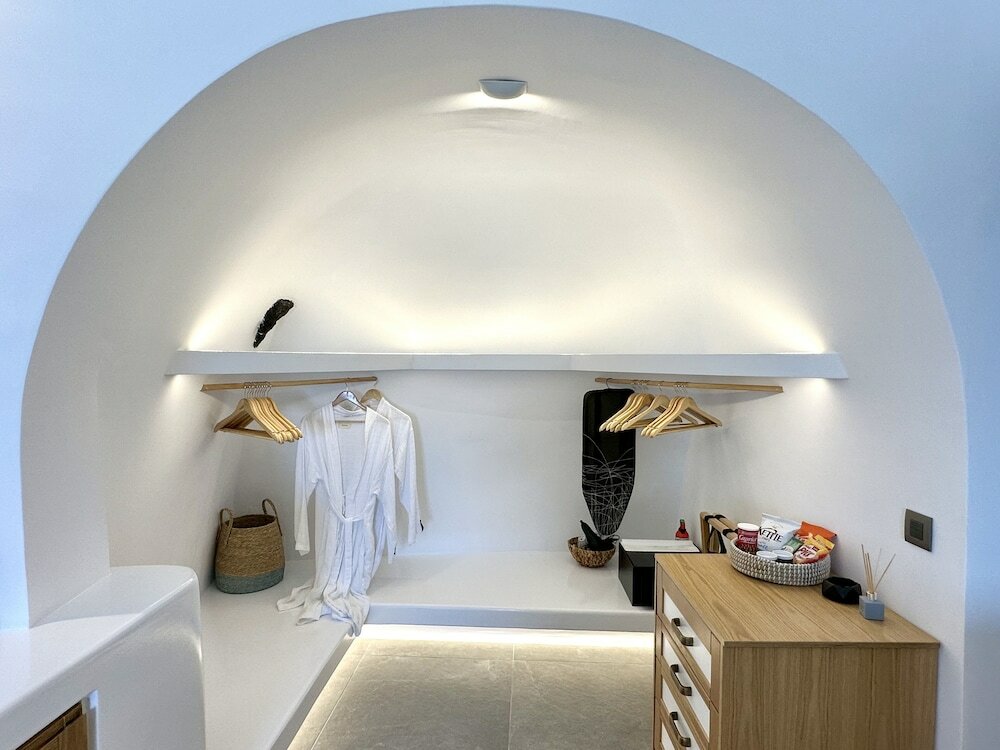 Фото Eteoro Suites