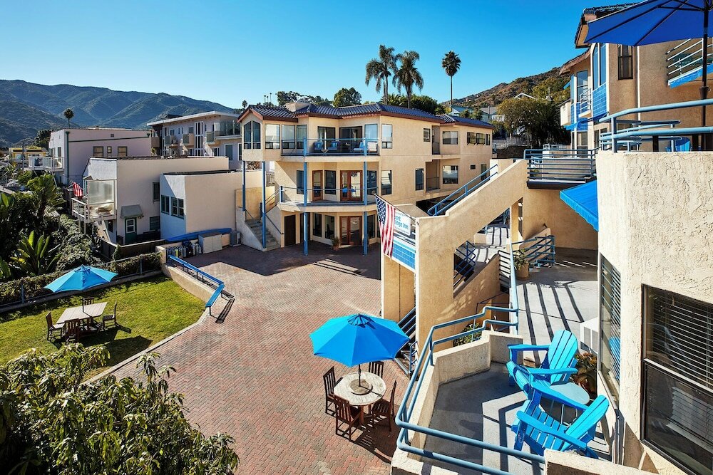 Фото Seaport Village Inn Avalon