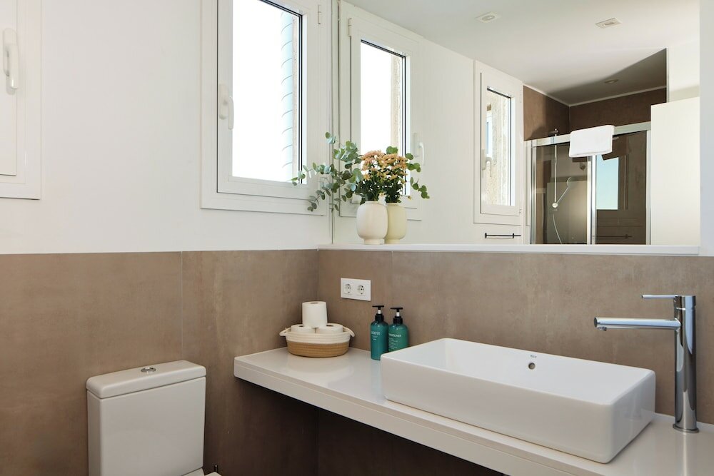 Фото Factory Apartments Barcelona