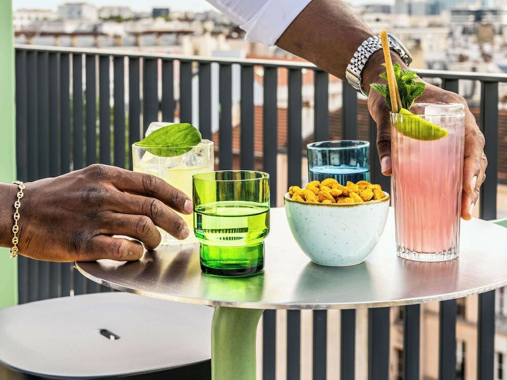 Фото Tribe Paris Clichy