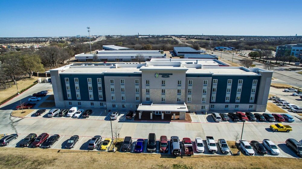 Фото WoodSpring Suites Dallas Plano Central Legacy Drive