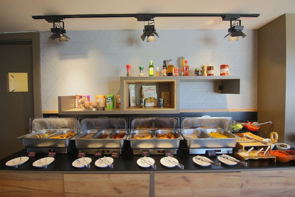 Фото Отель Lumiere Hotel