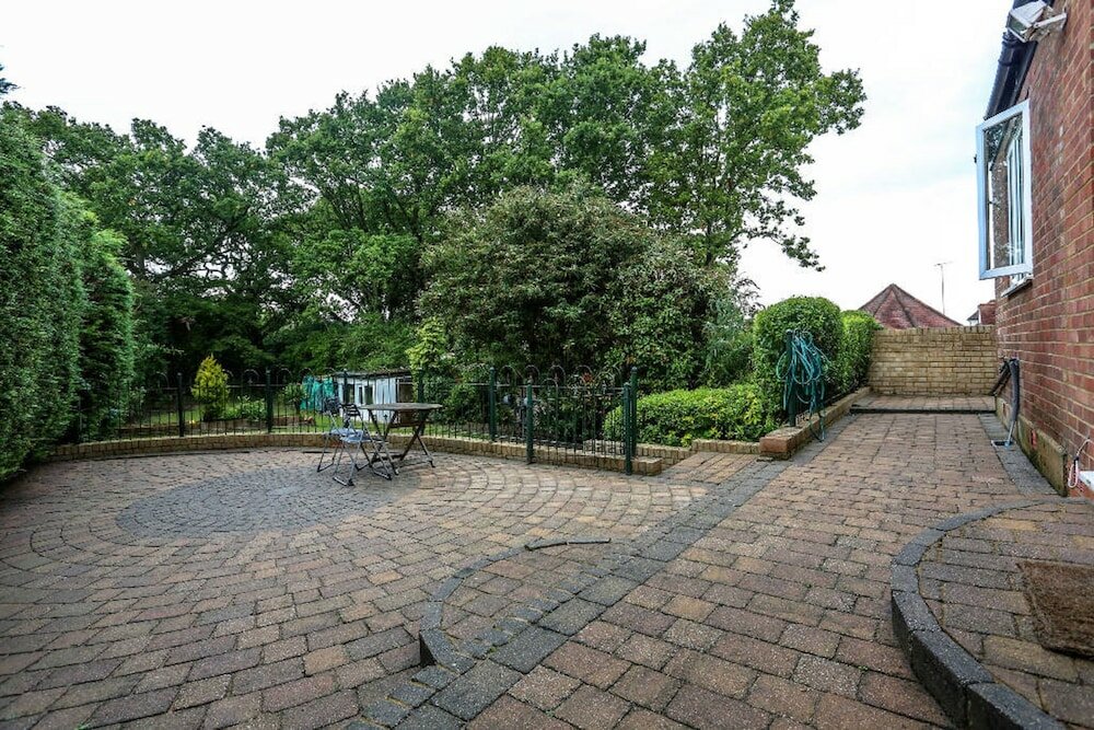 Фото Guest House Ellipse