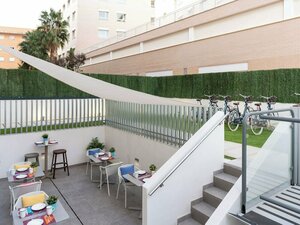 Гостиница Ibis Budget Valencia Centro Puerto