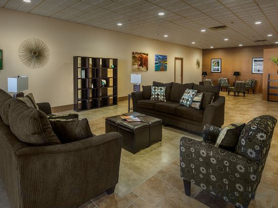 Фото Quality Inn & Suites