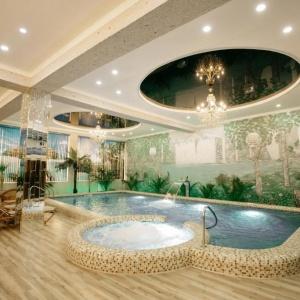 Фото Karavan Hotel