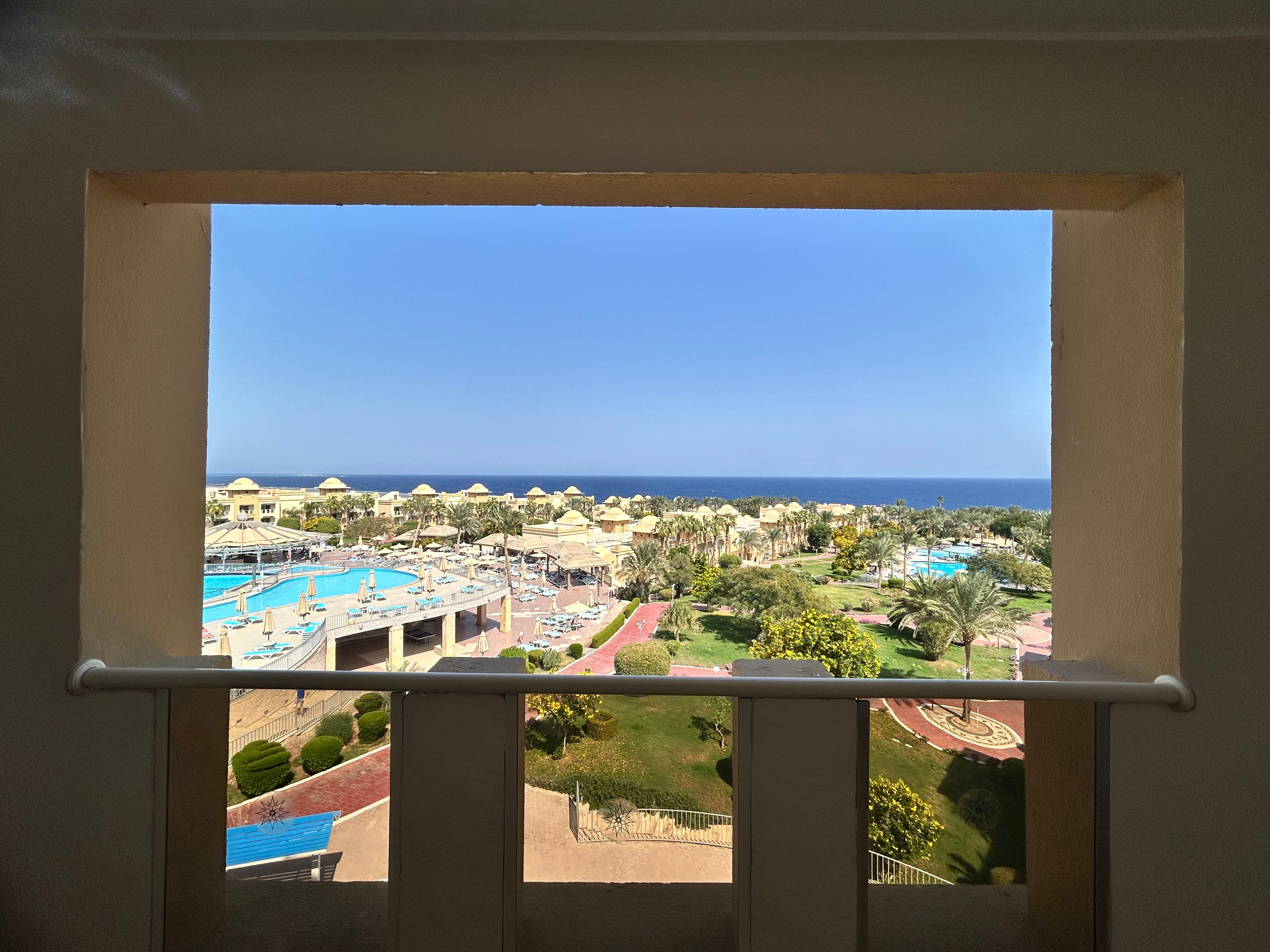 Фото Serenity Alpha Beach