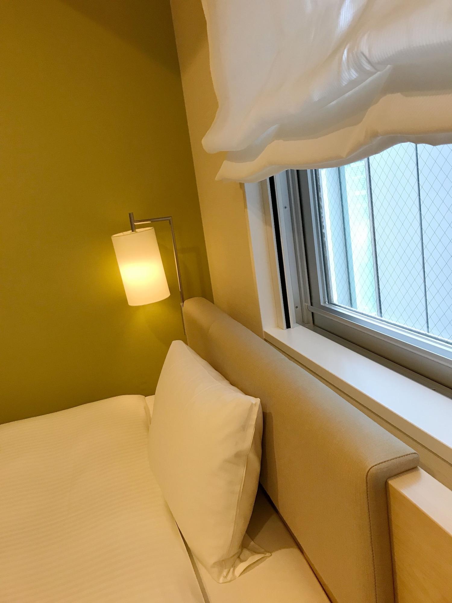 Фото Smile Hotel Shinagawa Sengakuji