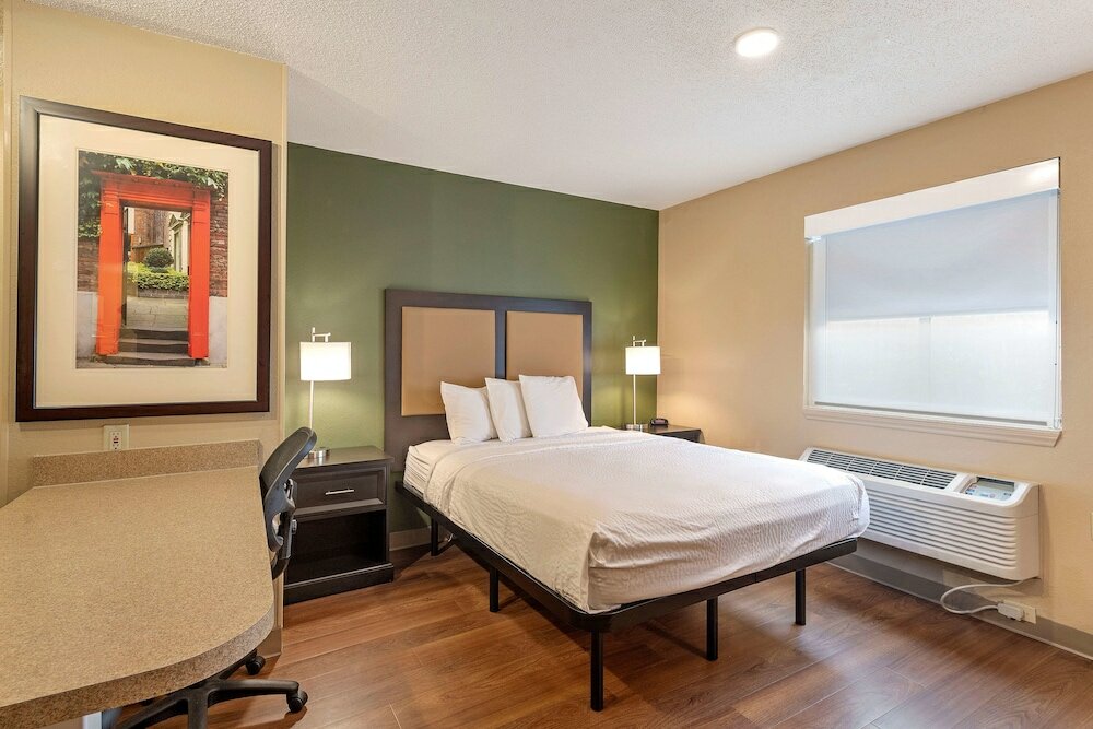 Фото Charlotte Executive Park