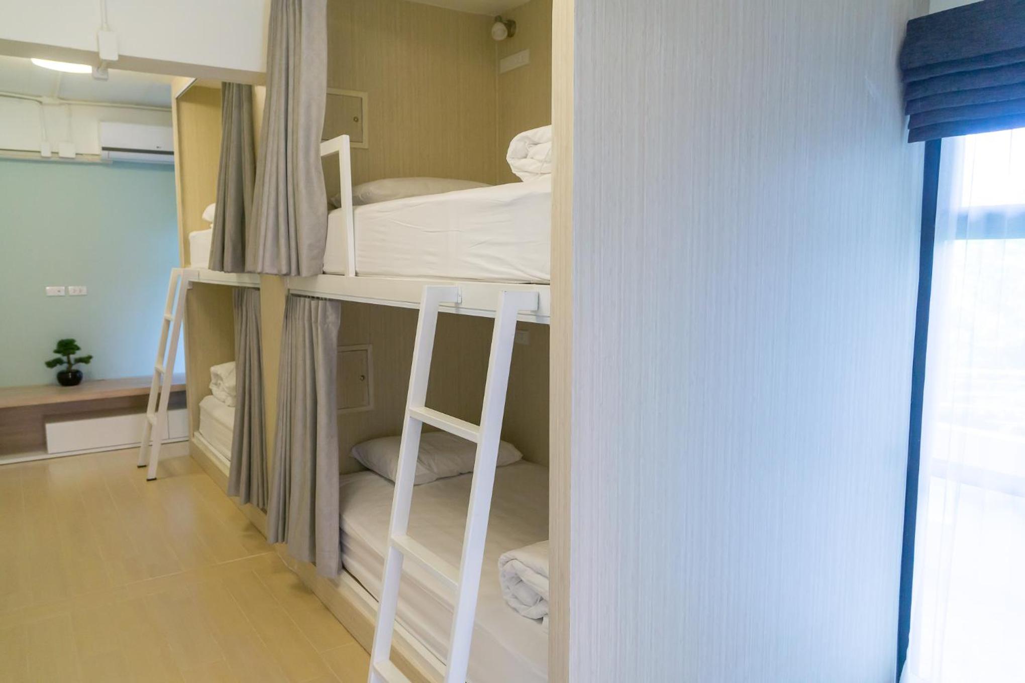 Фото Baan Ploy in - Adults Only - Hostel