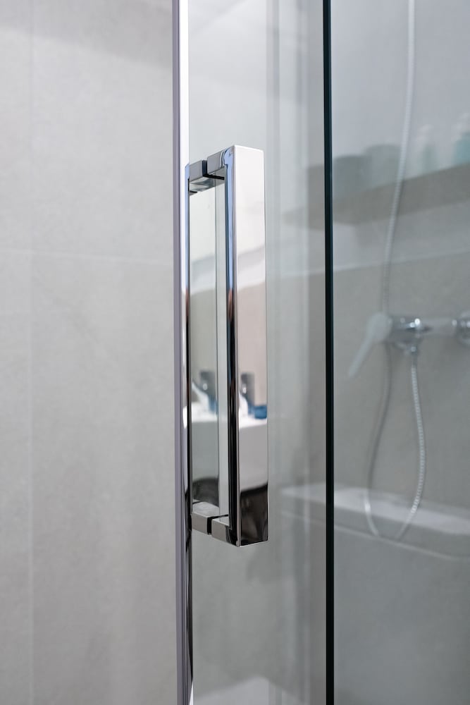 Фото 4U Miranda Hotel