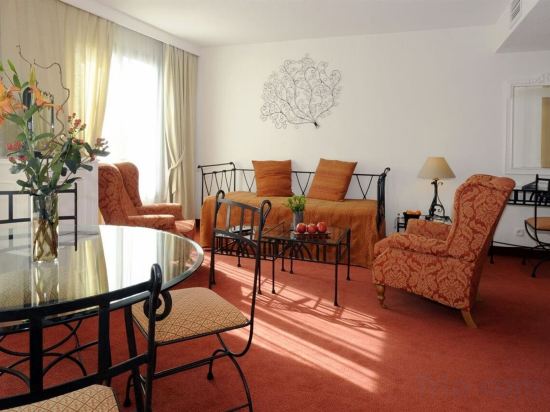 Фото Avignon Grand Hotel