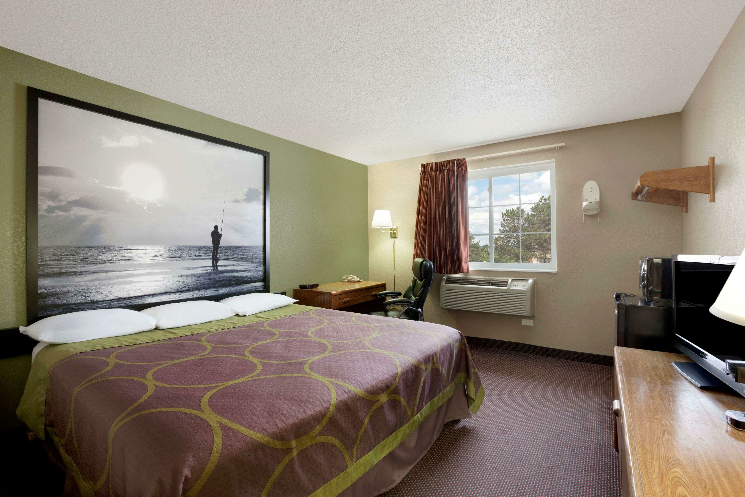 Фото Super 8 by Wyndham Pulaski