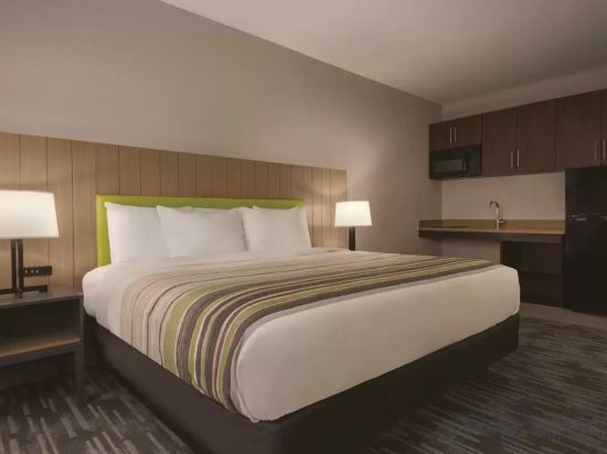 Фото Country Inn & Suites by Radisson, Oklahoma City-Bricktown, Ok
